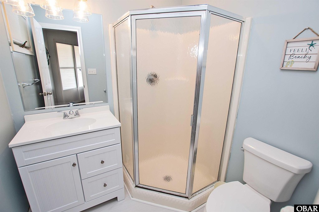 Corolla, North Carolina, 27927, United States, 5 Bedrooms Bedrooms, ,4.5 BathroomsBathrooms,Residential,Forsale,1993784