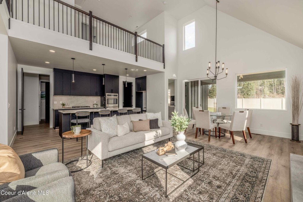 Hayden, Idaho, 83835, United States, 5 Bedrooms Bedrooms, ,4.5 BathroomsBathrooms,Residential,Forsale,1984586