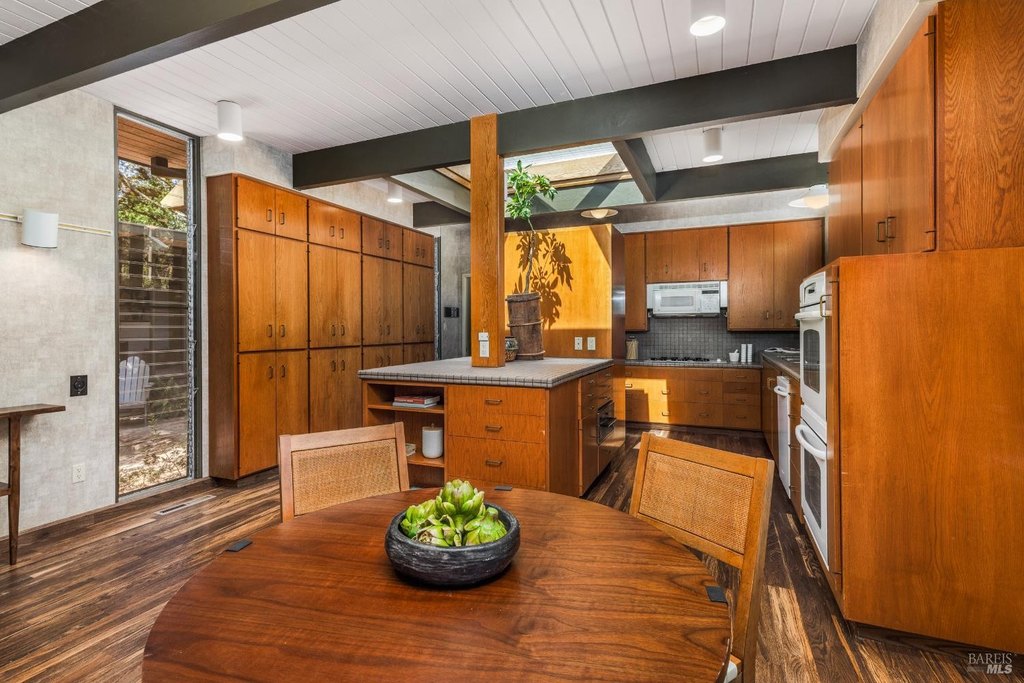 Santa Rosa, California, 95409, United States, 3 Bedrooms Bedrooms, ,2.5 BathroomsBathrooms,Residential,Forsale,1985934