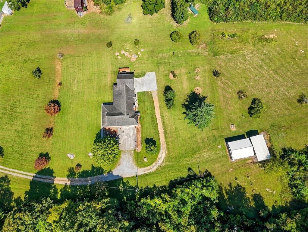 Russellville, Tennessee, 37860, United States, 3 Bedrooms Bedrooms, ,2.5 BathroomsBathrooms,Residential,Forsale,1962207