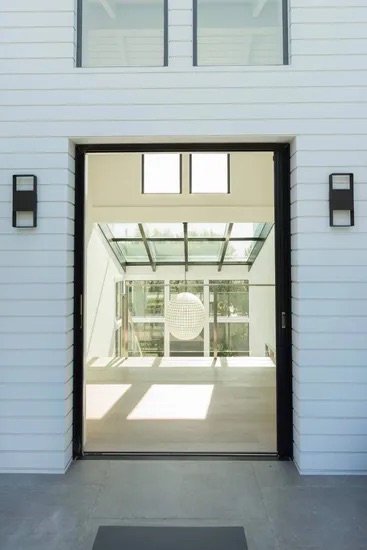 Malibu, California, 90265, United States, 5 Bedrooms Bedrooms, ,6 BathroomsBathrooms,Residential,Forsale,1946209