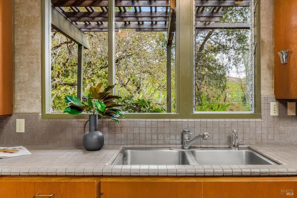 Santa Rosa, California, 95409, United States, 3 Bedrooms Bedrooms, ,2.5 BathroomsBathrooms,Residential,Forsale,1985934