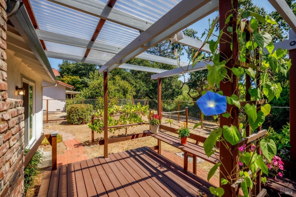 Santa Rosa, California, 95409, United States, 2 Bedrooms Bedrooms, ,2 BathroomsBathrooms,Residential,Forsale,1953129