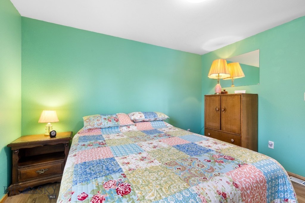 Whitehall, Montana, 59759, United States, 2 Bedrooms Bedrooms, ,2 BathroomsBathrooms,Residential,Forsale,1986969