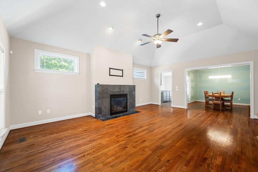 Chattanooga, Tennessee, 37421, United States, 3 Bedrooms Bedrooms, ,2 BathroomsBathrooms,Residential,Forsale,1946773