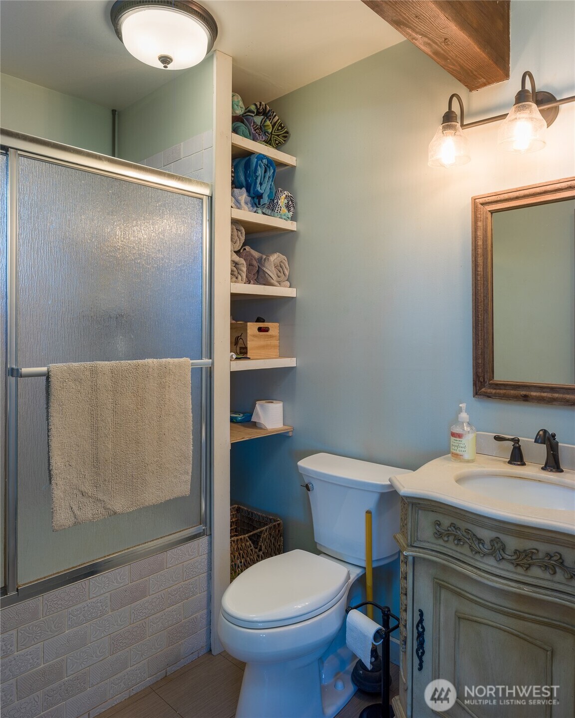 Lopez Island, Washington, 98261, United States, 2 Bedrooms Bedrooms, ,1 BathroomBathrooms,Residential,Forsale,1990714