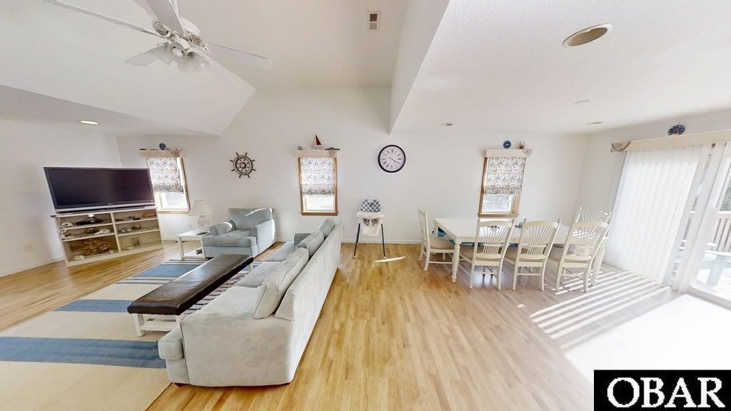 Kill Devil Hills, North Carolina, 27948, United States, 4 Bedrooms Bedrooms, ,3 BathroomsBathrooms,Residential,Forsale,1964348