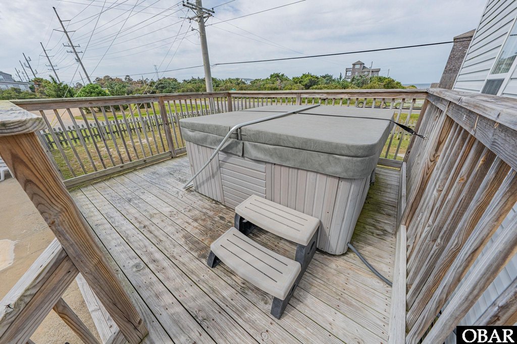 Waves, North Carolina, 27982, United States, 3 Bedrooms Bedrooms, ,2 BathroomsBathrooms,Residential,Forsale,1964374