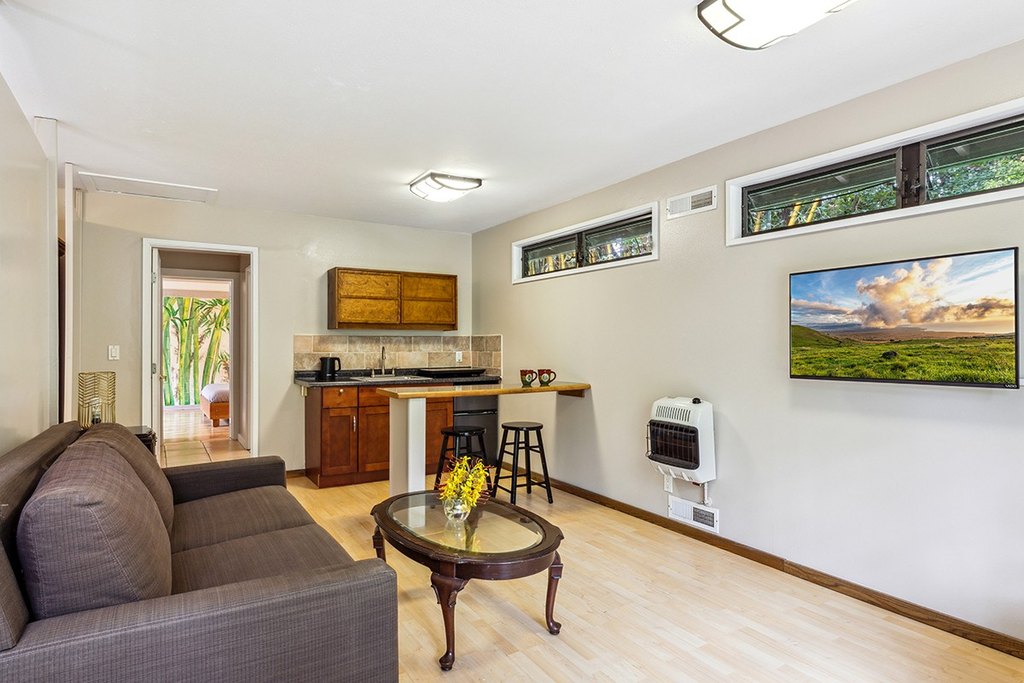 Honokaa, Hawaii, 96727, United States, 5 Bedrooms Bedrooms, ,5.5 BathroomsBathrooms,Residential,Forsale,2004407