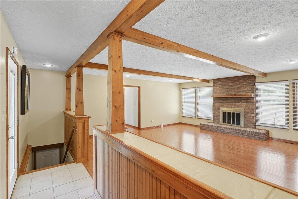 Russellville, Tennessee, 37860, United States, 3 Bedrooms Bedrooms, ,2.5 BathroomsBathrooms,Residential,Forsale,1962207