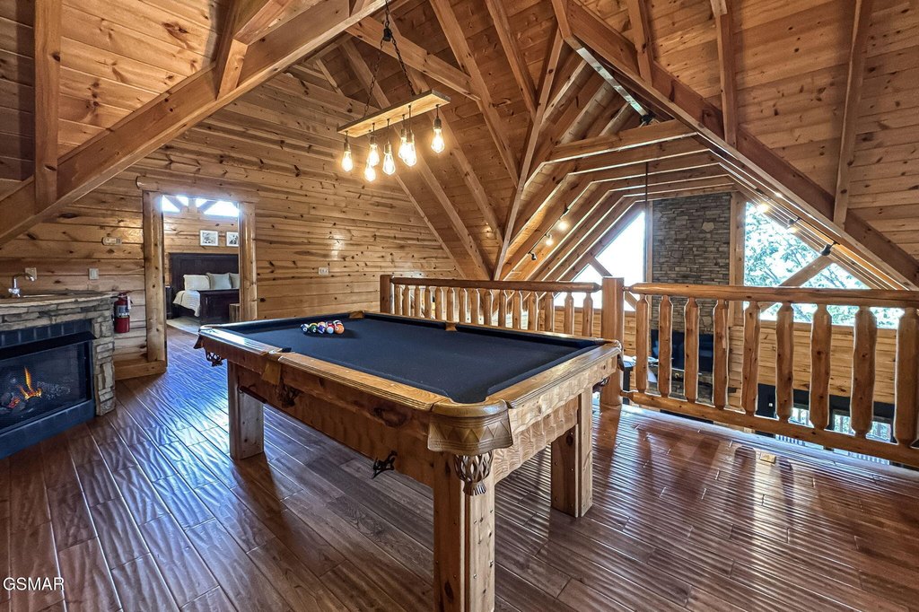 Sevierville, Tennessee, 37876, United States, 3 Bedrooms Bedrooms, ,3.5 BathroomsBathrooms,Residential,Forsale,1960217