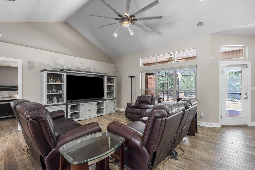 Tallahassee, Florida, 32311, United States, 3 Bedrooms Bedrooms, ,2 BathroomsBathrooms,Residential,Forsale,1946740