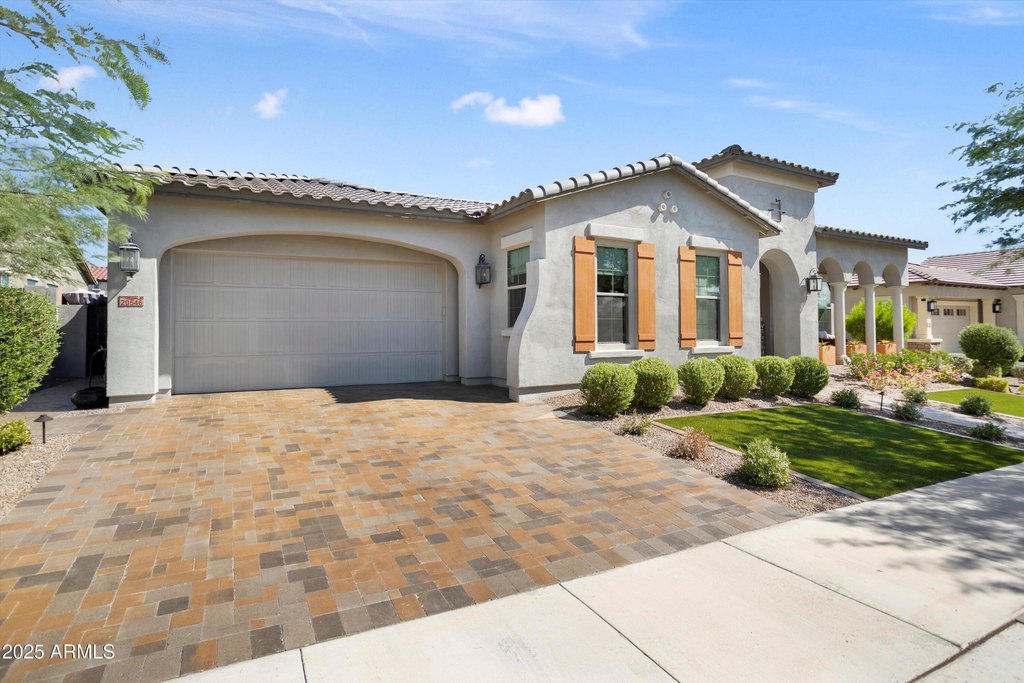 Buckeye, Arizona, 85396, United States, 3 Bedrooms Bedrooms, ,4 BathroomsBathrooms,Residential,Forsale,1987288