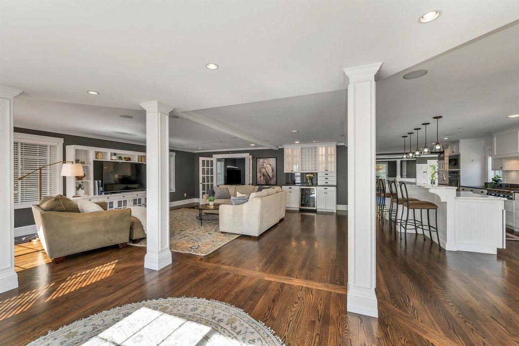 Gilford, New Hampshire, 03249, United States, 3 Bedrooms Bedrooms, ,3.5 BathroomsBathrooms,Residential,Forsale,2004707