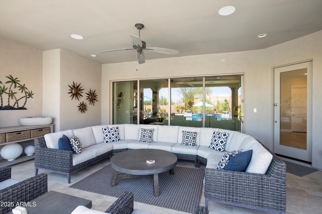 Buckeye, Arizona, 85396, United States, 3 Bedrooms Bedrooms, ,4 BathroomsBathrooms,Residential,Forsale,1987288