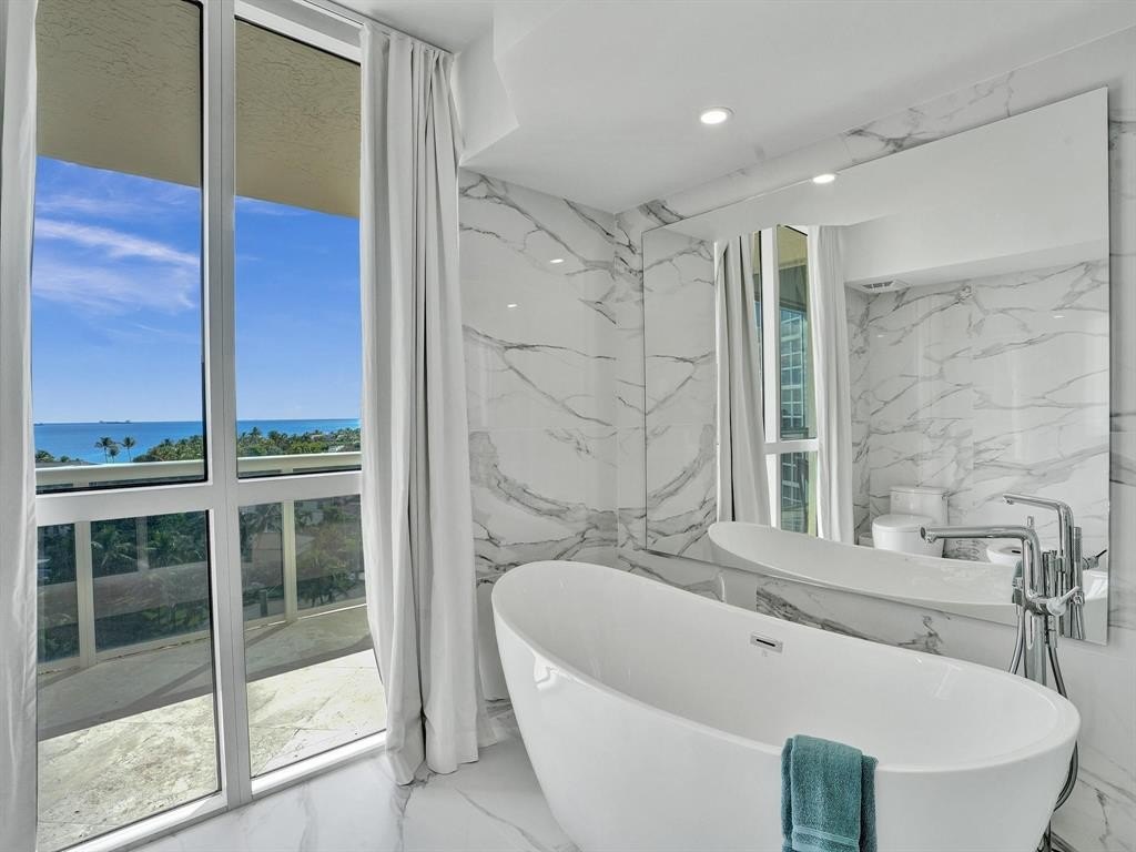 Fort Lauderdale, Florida, 33308, United States, 3 Bedrooms Bedrooms, ,2.5 BathroomsBathrooms,Residential,Forsale,1951898