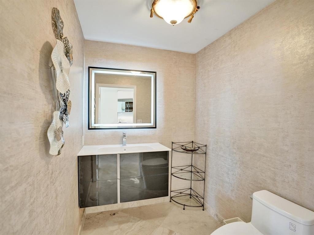 Fort Lauderdale, Florida, 33308, United States, 3 Bedrooms Bedrooms, ,2.5 BathroomsBathrooms,Residential,Forsale,1951898