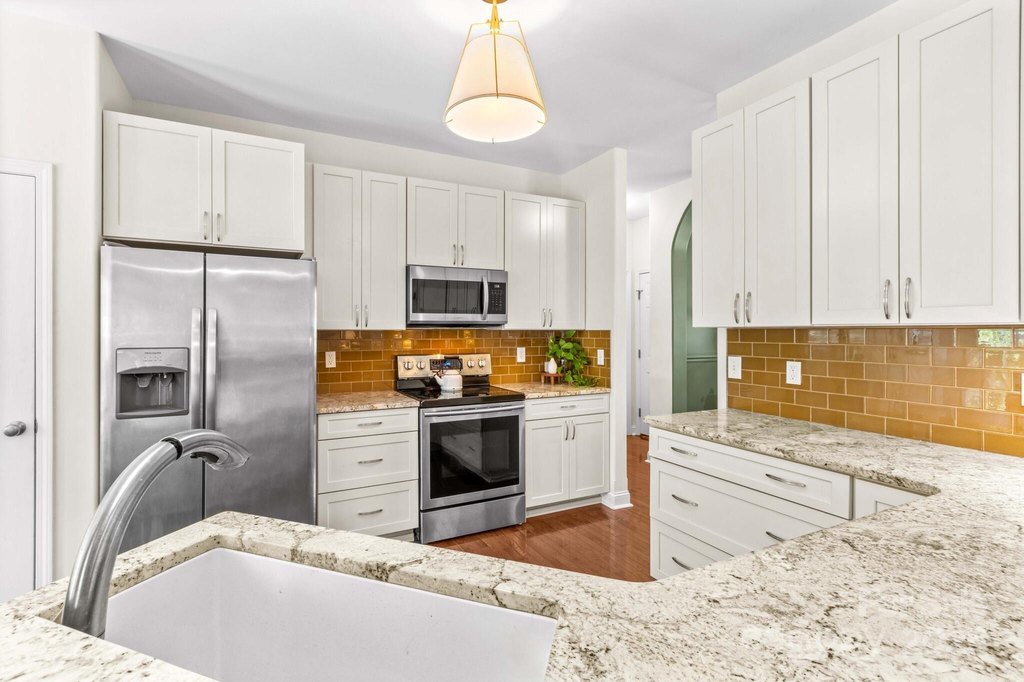 Salisbury, North Carolina, 28147, United States, 3 Bedrooms Bedrooms, ,3.5 BathroomsBathrooms,Residential,Forsale,1953173