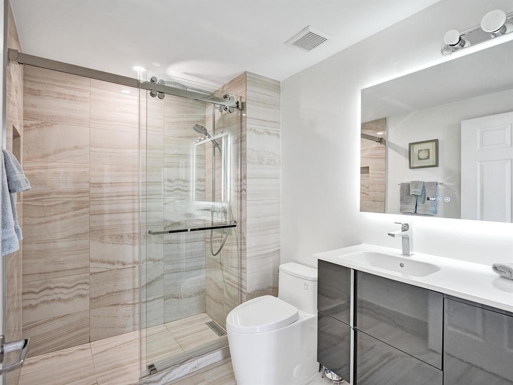 Fort Lauderdale, Florida, 33308, United States, 3 Bedrooms Bedrooms, ,2.5 BathroomsBathrooms,Residential,Forsale,1951898