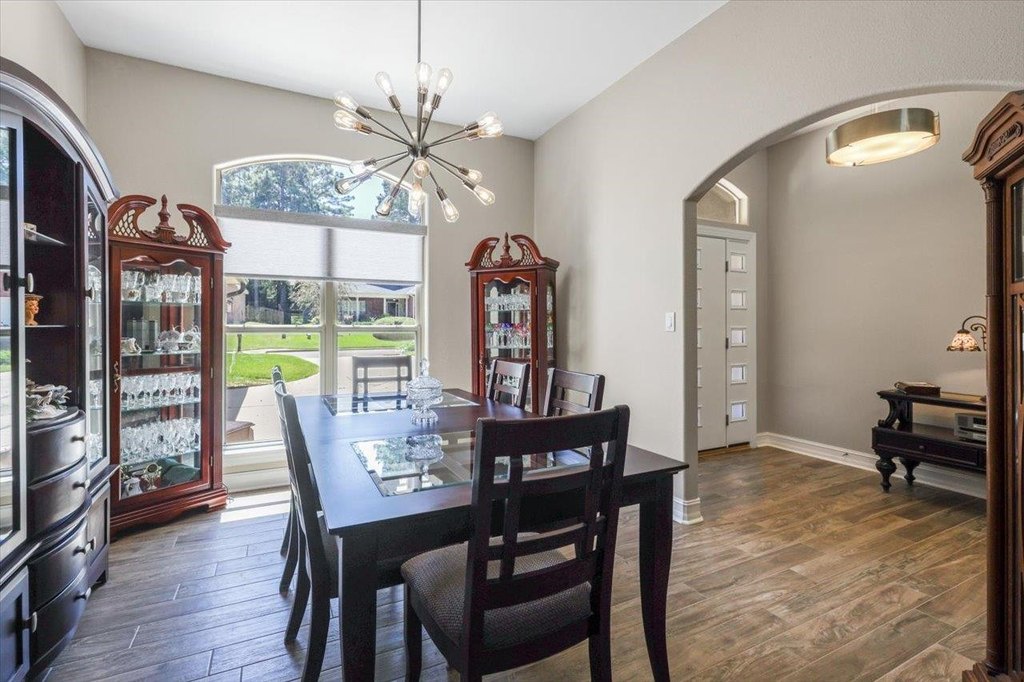 Tallahassee, Florida, 32311, United States, 3 Bedrooms Bedrooms, ,2 BathroomsBathrooms,Residential,Forsale,1946740