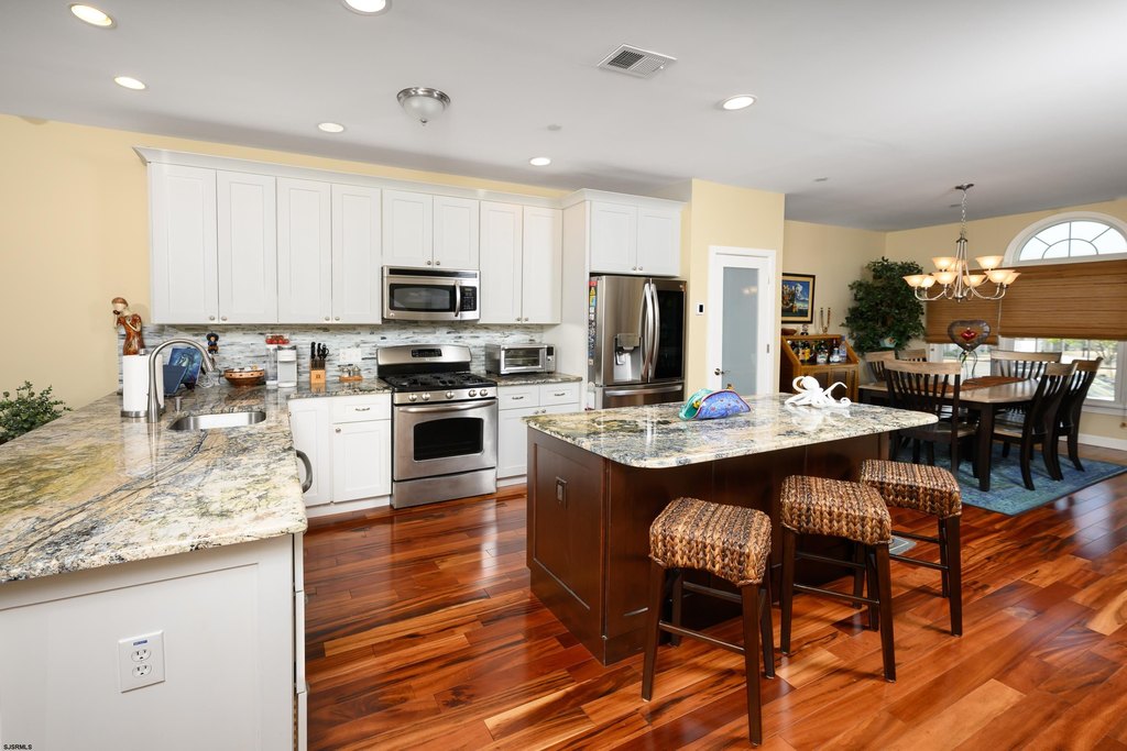 Atlantic City, New Jersey, 08401, United States, 3 Bedrooms Bedrooms, ,2.5 BathroomsBathrooms,Residential,Forsale,1967236