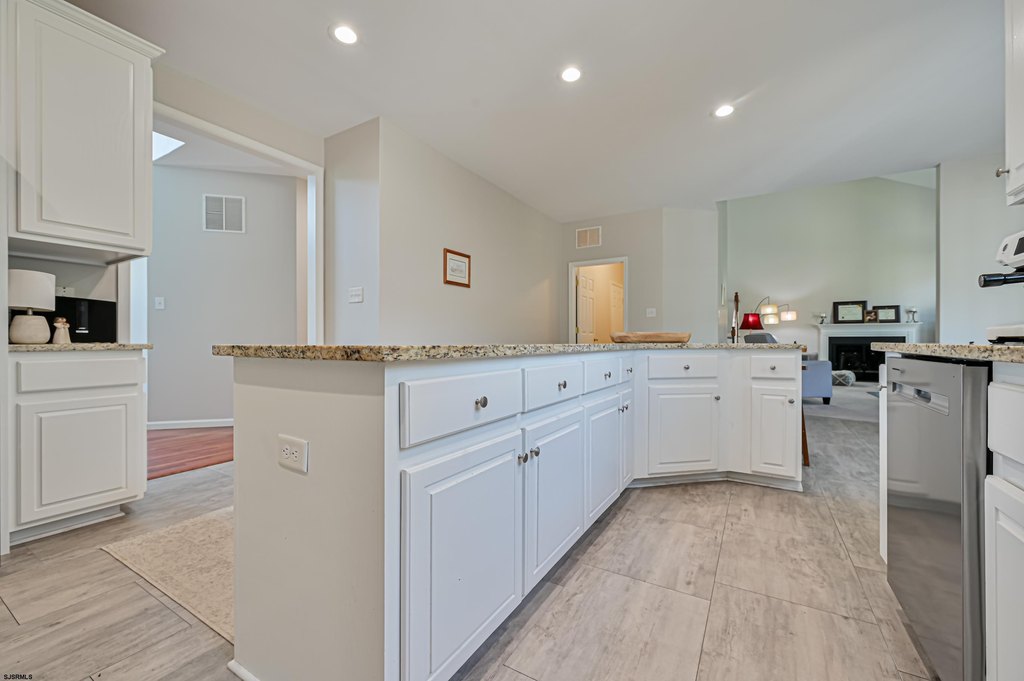 Egg Harbor Township, New Jersey, 08234, United States, 4 Bedrooms Bedrooms, ,2.5 BathroomsBathrooms,Residential,Forsale,1964541