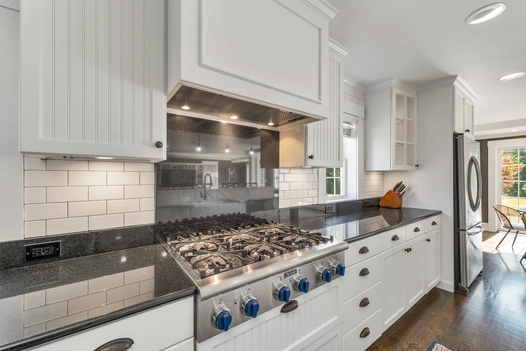 Gilford, New Hampshire, 03249, United States, 3 Bedrooms Bedrooms, ,3.5 BathroomsBathrooms,Residential,Forsale,2004707