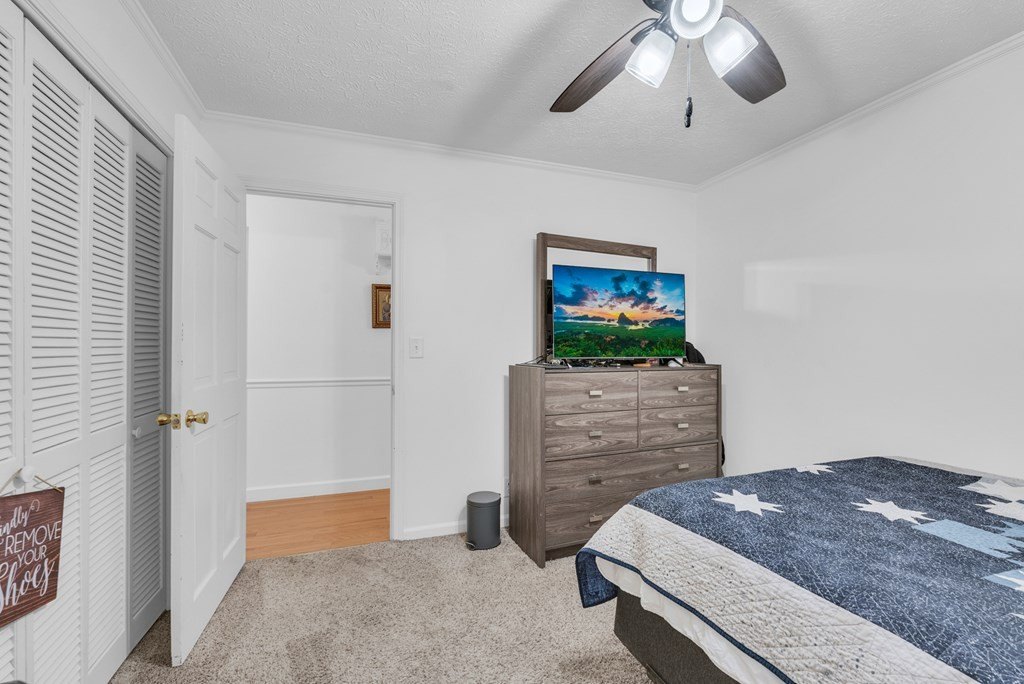 Smithville, Tennessee, 37166, United States, 4 Bedrooms Bedrooms, ,3 BathroomsBathrooms,Residential,Forsale,1960208