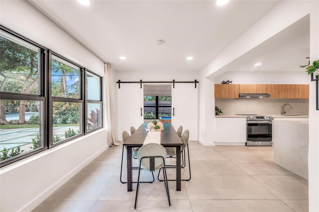 Fort Lauderdale, Florida, 33301, United States, 4 Bedrooms Bedrooms, ,3 BathroomsBathrooms,Residential,Forsale,1960207