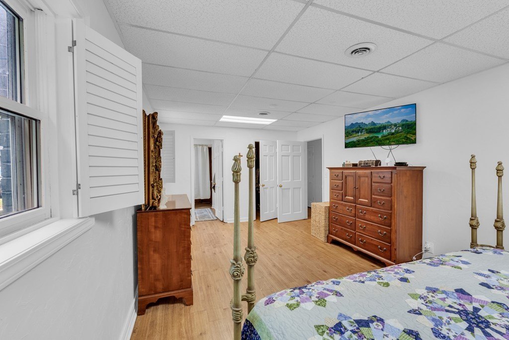 Smithville, Tennessee, 37166, United States, 4 Bedrooms Bedrooms, ,3 BathroomsBathrooms,Residential,Forsale,1960208