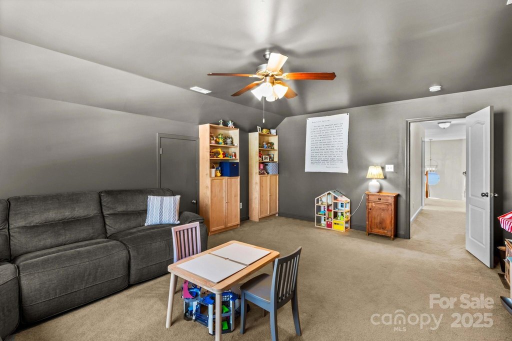 Salisbury, North Carolina, 28147, United States, 3 Bedrooms Bedrooms, ,3.5 BathroomsBathrooms,Residential,Forsale,1953173