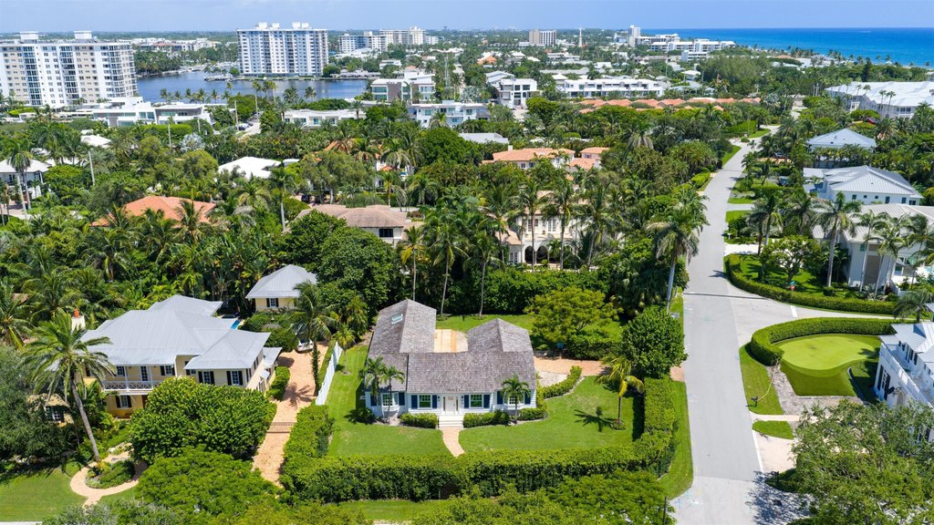 Delray Beach, Florida, 33483, United States, 4 Bedrooms Bedrooms, ,4 BathroomsBathrooms,Residential,Forsale,1960209