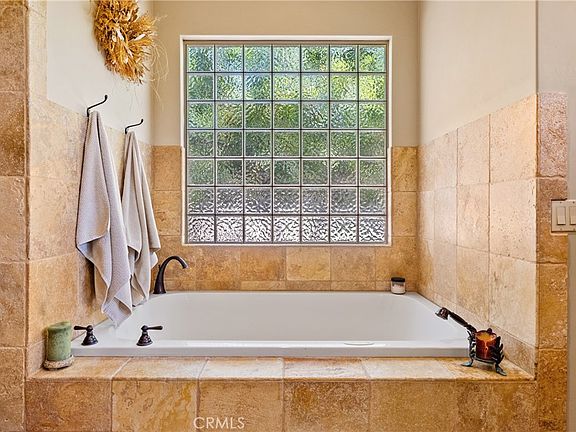 Paso Robles, California, 93446, United States, 4 Bedrooms Bedrooms, ,3 BathroomsBathrooms,Residential,Forsale,1960255