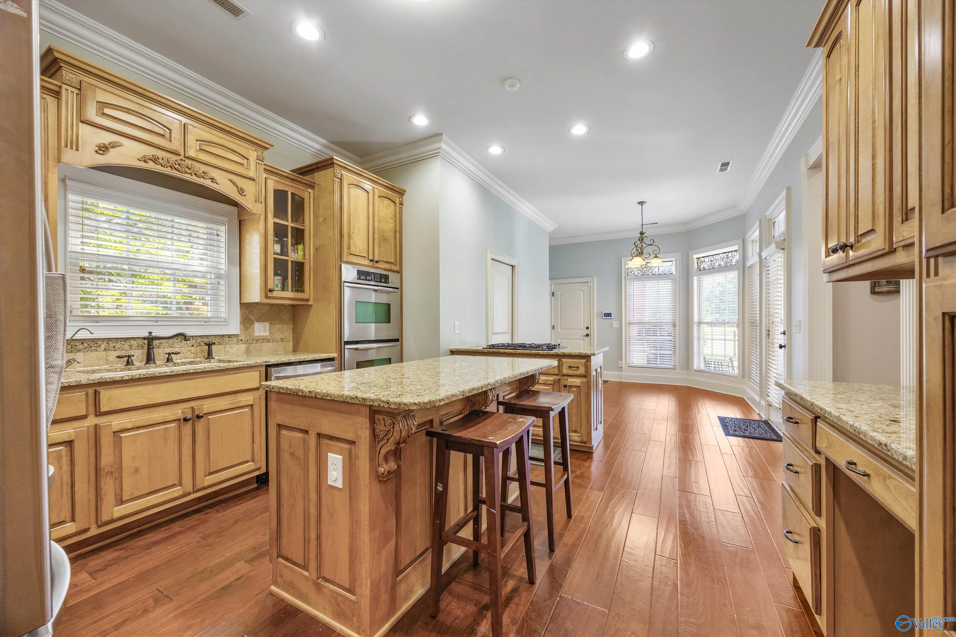 Owens Cross Roads, Alabama, 35763, United States, 5 Bedrooms Bedrooms, ,3.5 BathroomsBathrooms,Residential,Forsale,2007714