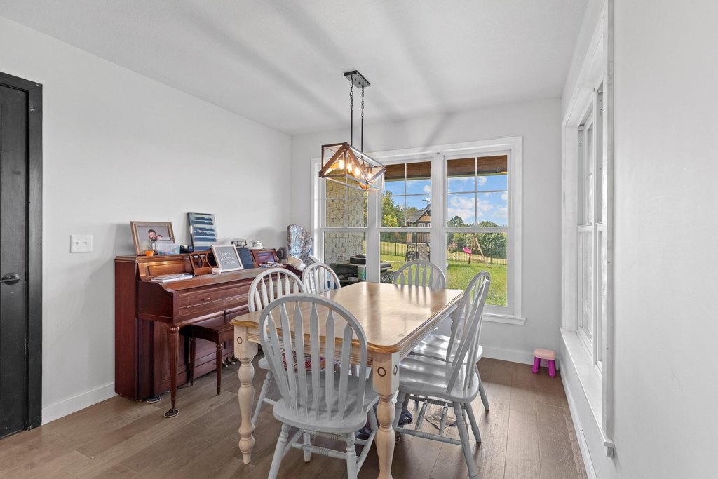 Jefferson City, Tennessee, 37760, United States, 3 Bedrooms Bedrooms, ,2.5 BathroomsBathrooms,Residential,Forsale,1962204