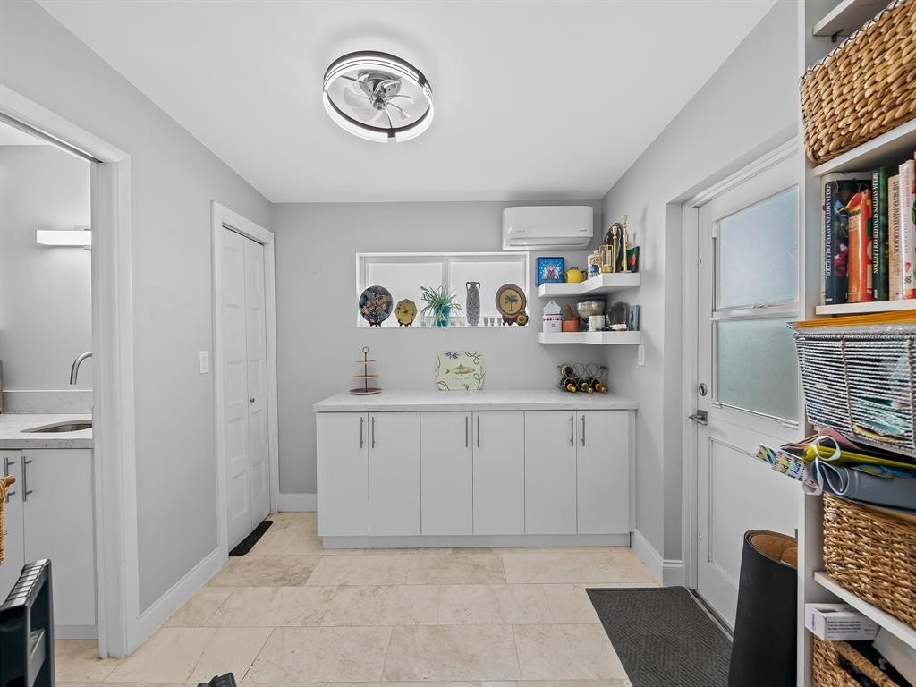 Fort Lauderdale, Florida, 33301, United States, 3 Bedrooms Bedrooms, ,4 BathroomsBathrooms,Residential,Forsale,1951893