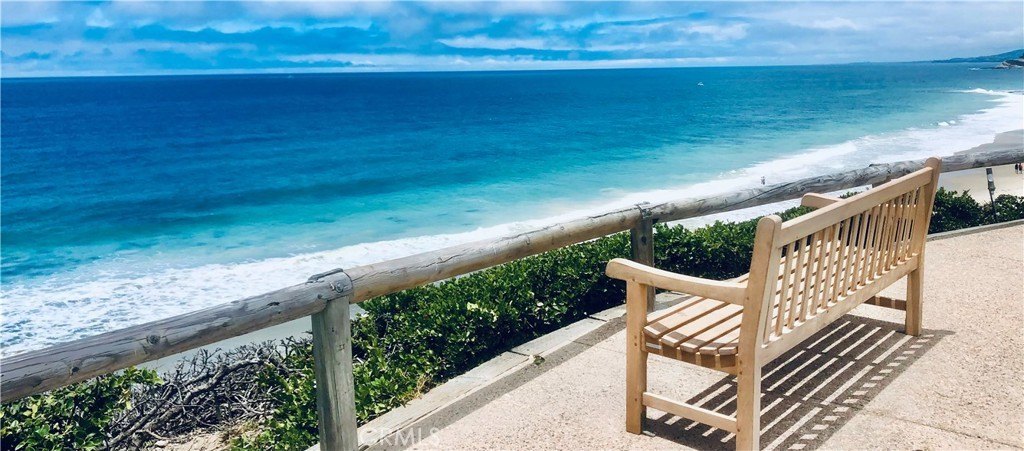 Dana Point, California, 92629, United States, 3 Bedrooms Bedrooms, ,2 BathroomsBathrooms,Residential,Forsale,1986020