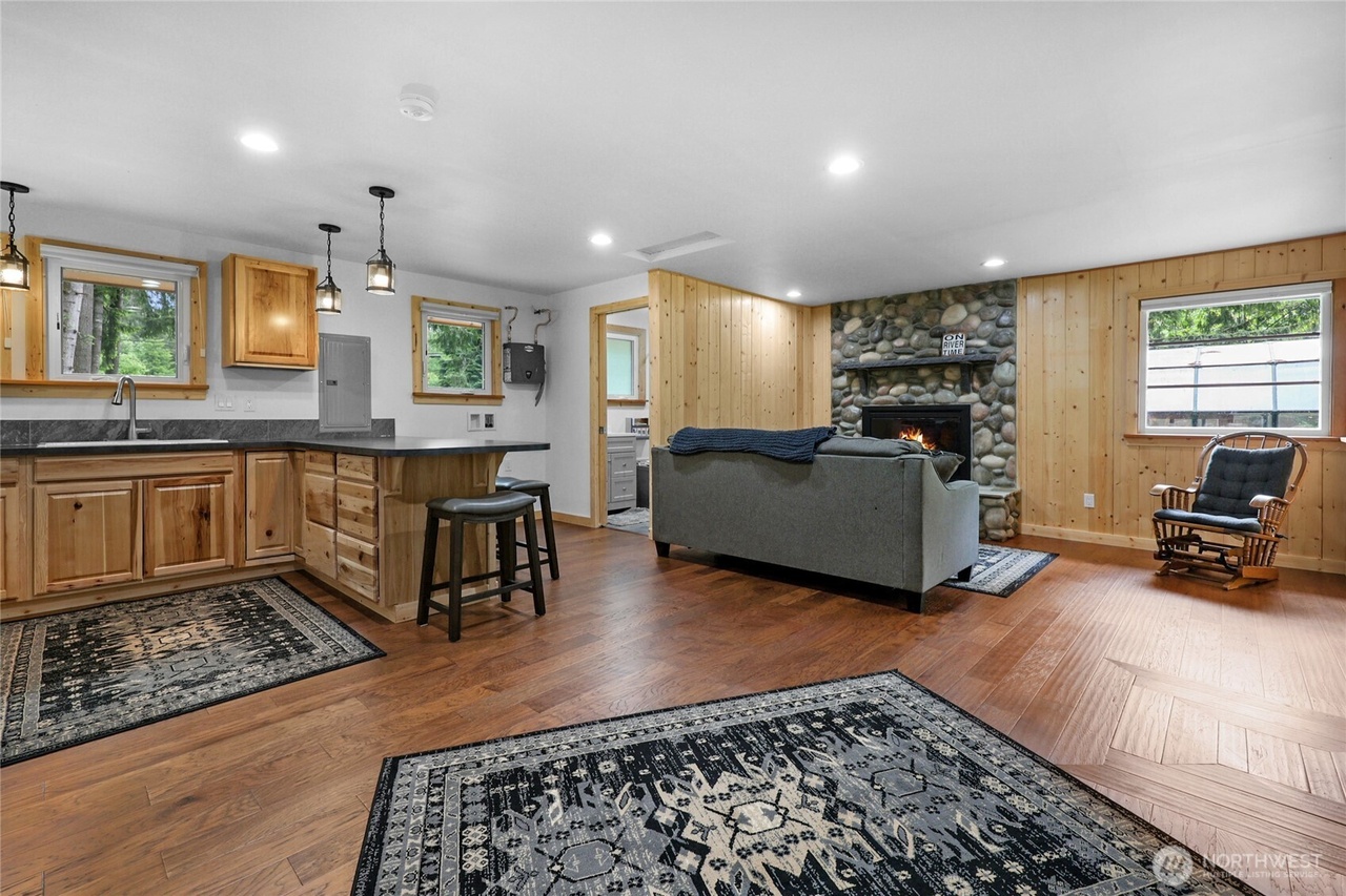 Granite Falls, Washington, 98252, United States, 1 Bedroom Bedrooms, ,0.5 BathroomBathrooms,Residential,Forsale,1946007