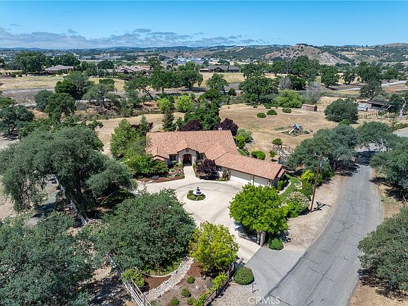 Paso Robles, California, 93446, United States, 4 Bedrooms Bedrooms, ,3 BathroomsBathrooms,Residential,Forsale,1960255