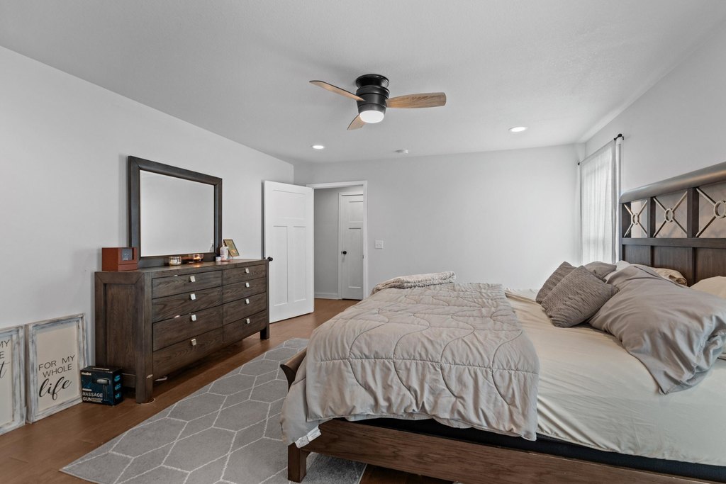 Jefferson City, Tennessee, 37760, United States, 3 Bedrooms Bedrooms, ,2.5 BathroomsBathrooms,Residential,Forsale,1962204