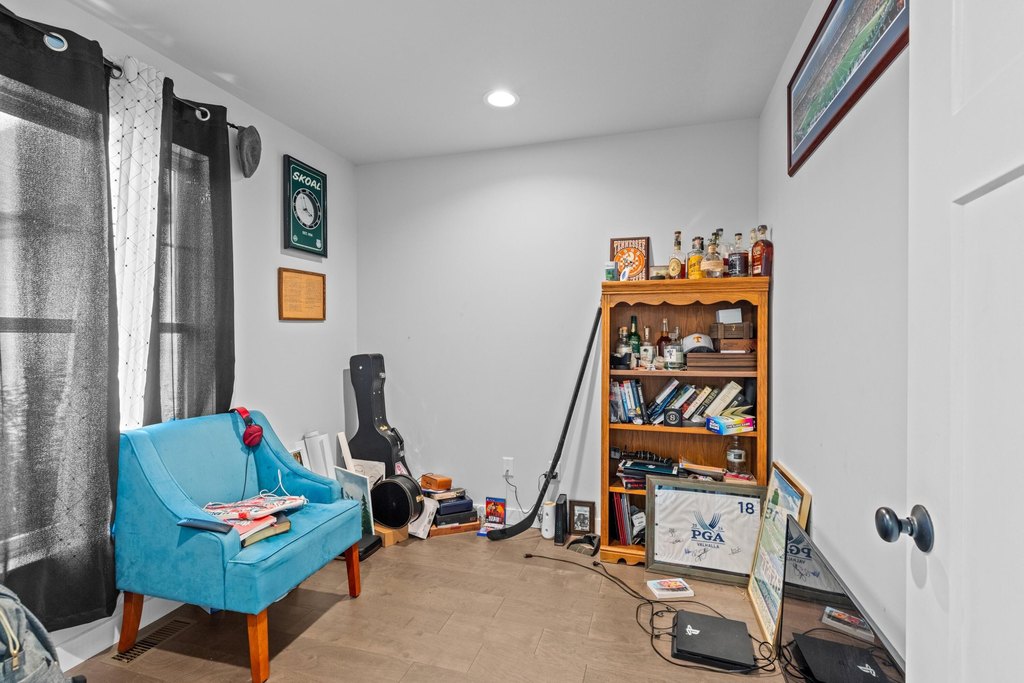 Jefferson City, Tennessee, 37760, United States, 3 Bedrooms Bedrooms, ,2.5 BathroomsBathrooms,Residential,Forsale,1962204