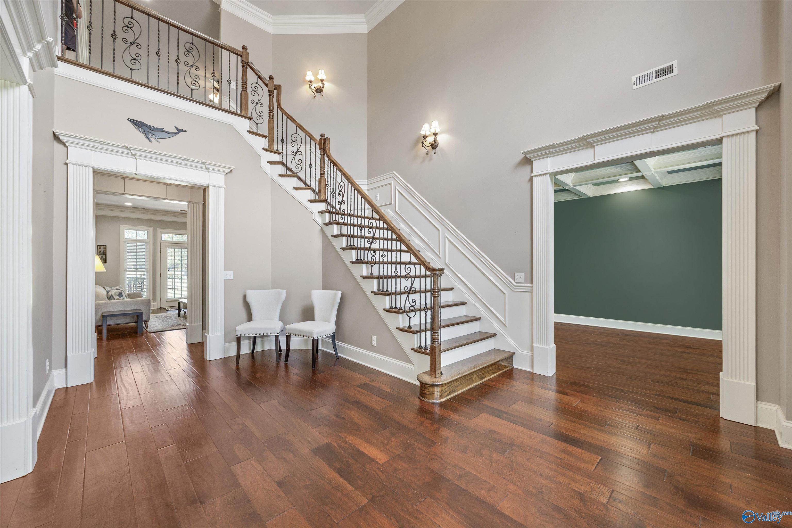 Owens Cross Roads, Alabama, 35763, United States, 5 Bedrooms Bedrooms, ,3.5 BathroomsBathrooms,Residential,Forsale,2007714