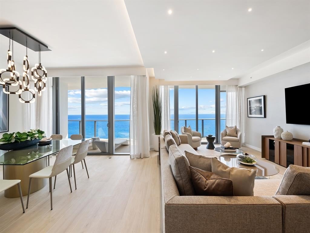 Pompano Beach, Florida, 33062, United States, 4 Bedrooms Bedrooms, ,4.5 BathroomsBathrooms,Residential,Forsale,1951892