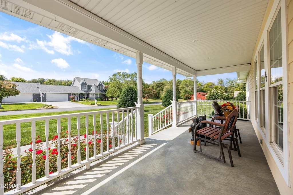 Sevierville, Tennessee, 37862, United States, 3 Bedrooms Bedrooms, ,2 BathroomsBathrooms,Residential,Forsale,1962011