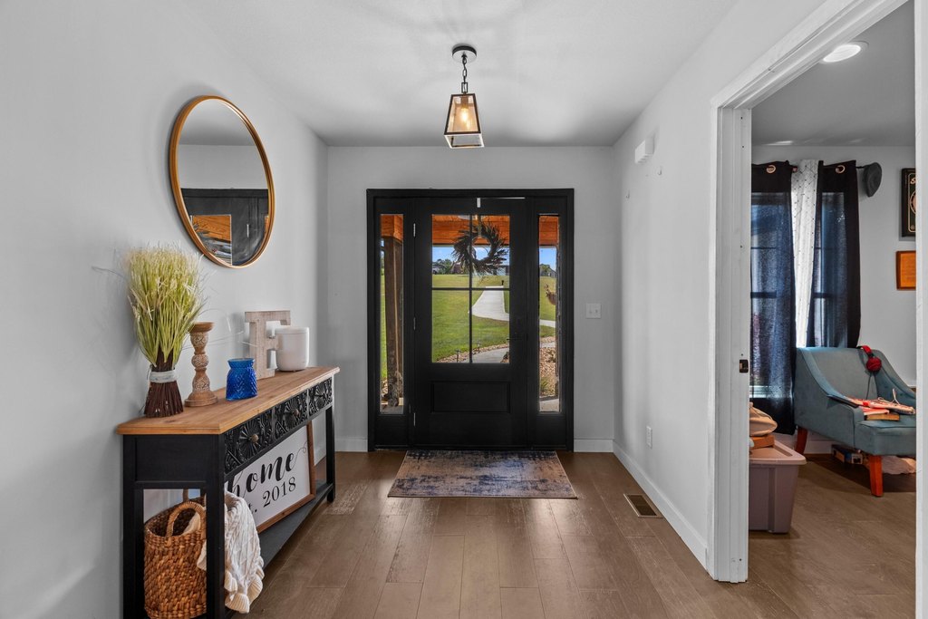 Jefferson City, Tennessee, 37760, United States, 3 Bedrooms Bedrooms, ,2.5 BathroomsBathrooms,Residential,Forsale,1962204