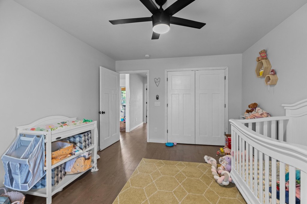 Jefferson City, Tennessee, 37760, United States, 3 Bedrooms Bedrooms, ,2.5 BathroomsBathrooms,Residential,Forsale,1962204