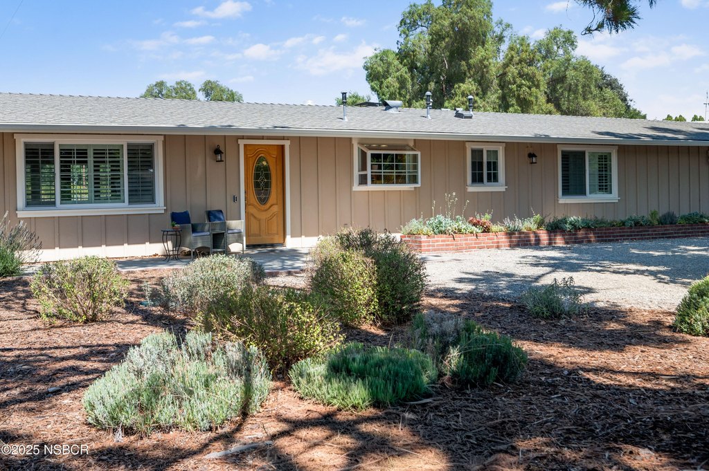 Solvang, California, 93463, United States, 2 Bedrooms Bedrooms, ,2 BathroomsBathrooms,Residential,Forsale,1963624