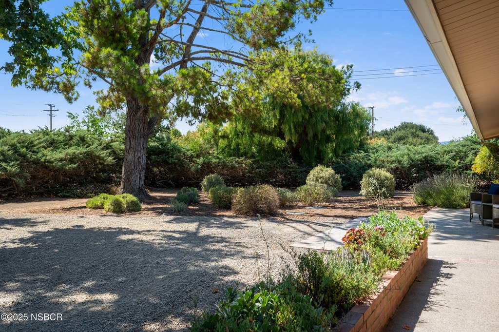 Solvang, California, 93463, United States, 2 Bedrooms Bedrooms, ,2 BathroomsBathrooms,Residential,Forsale,1963624