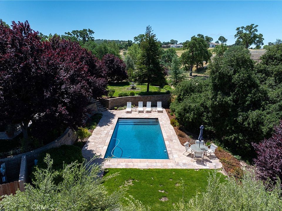 Paso Robles, California, 93446, United States, 4 Bedrooms Bedrooms, ,3 BathroomsBathrooms,Residential,Forsale,1960255