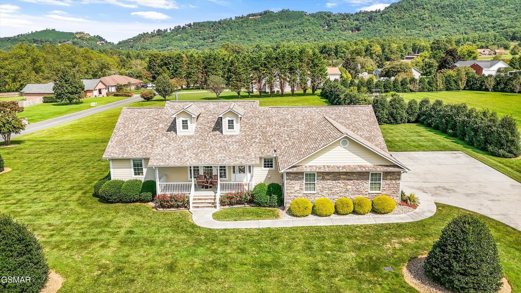 Sevierville, Tennessee, 37862, United States, 3 Bedrooms Bedrooms, ,2 BathroomsBathrooms,Residential,Forsale,1962011